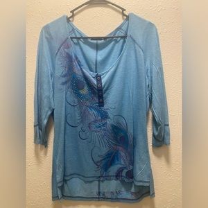 Apt. 9 Women’s L Peacock feathers light blue shirt